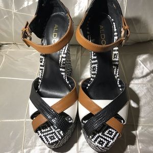 Gorgeous Aldo Platform/Wedge Heels